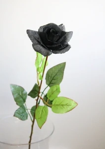Czarna Róża -  długość 55 cm, kwiat sztuczny