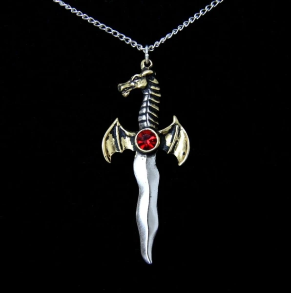 naszyjnik "Dragon Athame", seria: Forbidden - talizman: Tworzenie