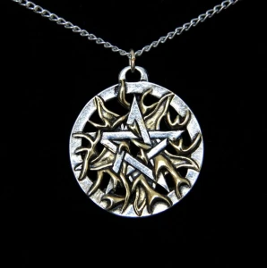 Ognisty Pentagram, seria: Pentagramy - naszyjnik