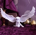 Biały Anioł "Angels Sympathy" - figurka dekoracyjna